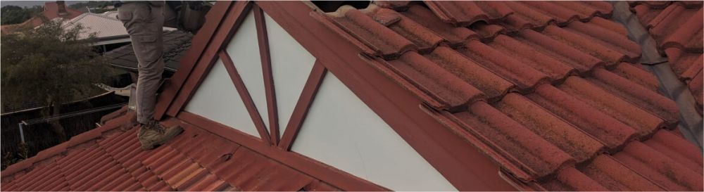 tile-roof-repairs-adelaide-leak-fixes-broken-tile-replacement-big-0