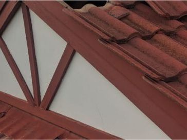 tile-roof-repairs-adelaide-leak-fixes-broken-tile-replacement
