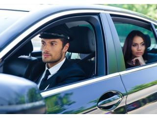corporate-chauffeurs-sydney-chauffeur-hire-small-0