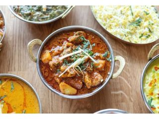 mouth-watering-corporate-catering-services-in-the-gap-small-0