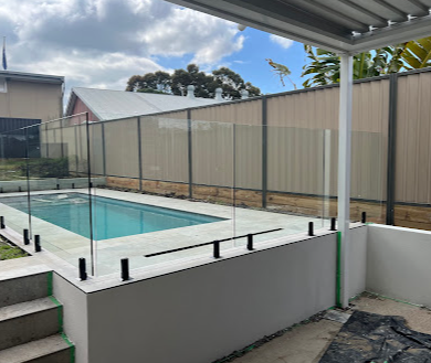 best-pool-fencing-service-in-raby-big-0