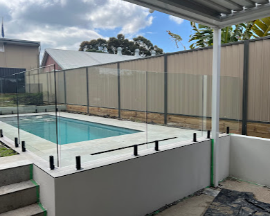 best-pool-fencing-service-in-raby