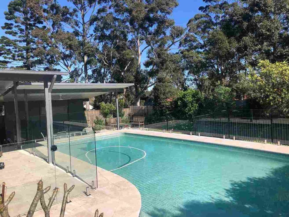 premium-glass-pool-fencing-services-in-narraweena-big-0