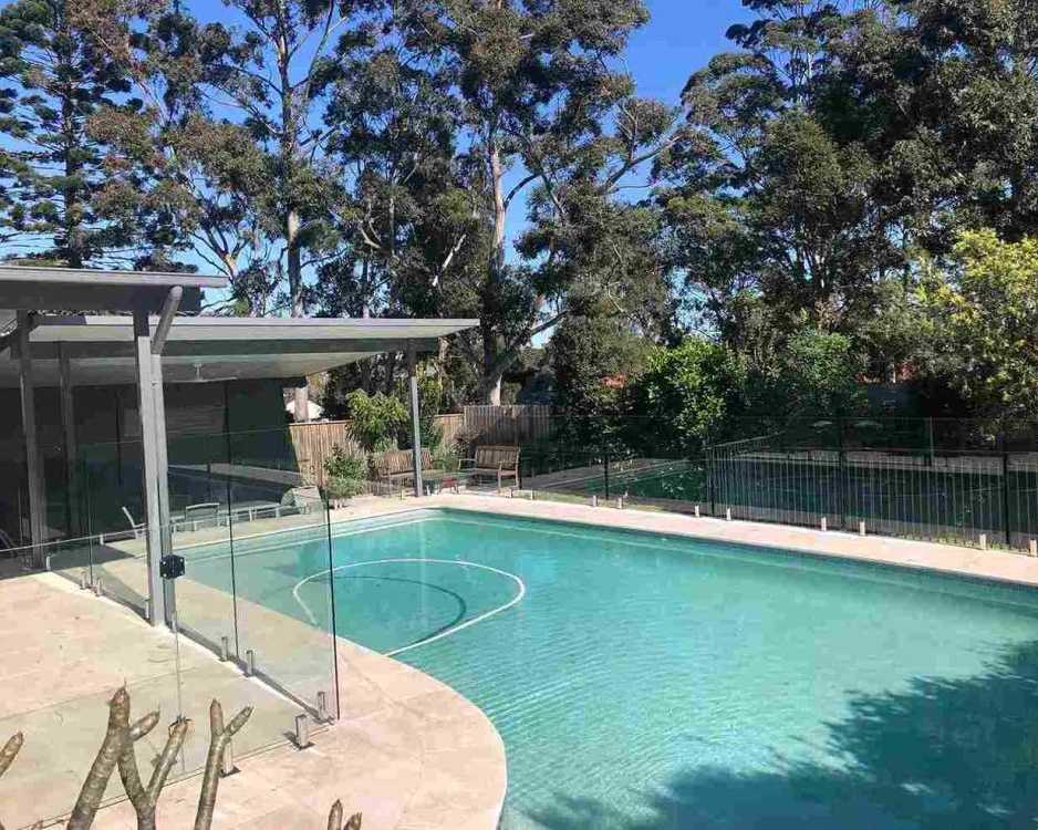 premium-glass-pool-fencing-services-in-narraweena