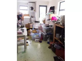 professional-hoarder-cleaning-services-in-melbourne-small-2