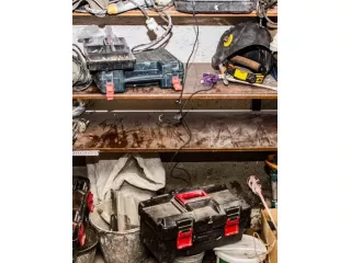 professional-hoarder-cleaning-services-in-melbourne-small-1