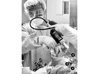precision-and-comfort-with-robotic-partial-knee-replacement-small-0