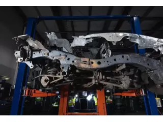 signs-of-a-damaged-truck-chassis-small-1
