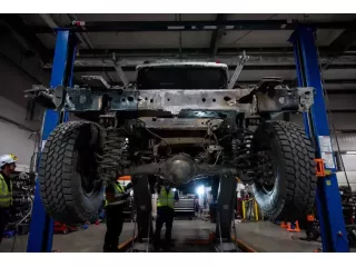 signs-of-a-damaged-truck-chassis-small-0
