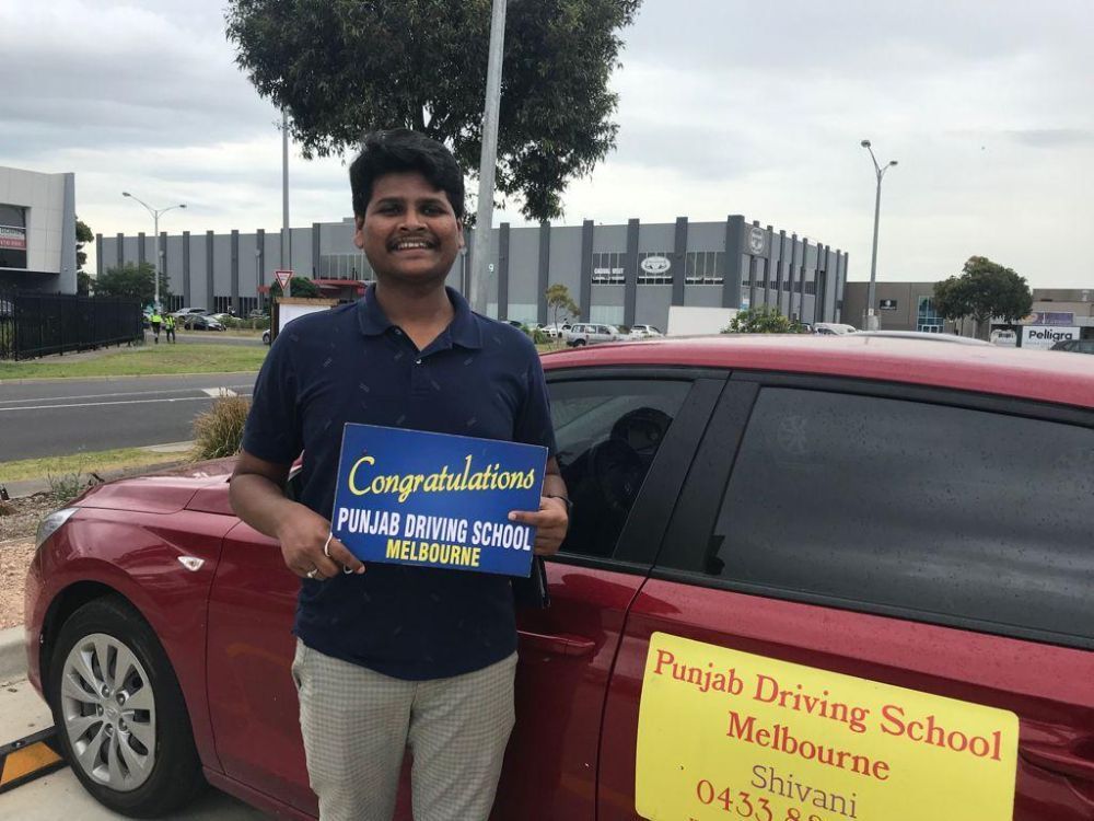 best-driving-instructor-in-point-cook-for-beginners-big-0