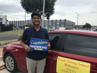 best-driving-instructor-in-point-cook-for-beginners-small-0