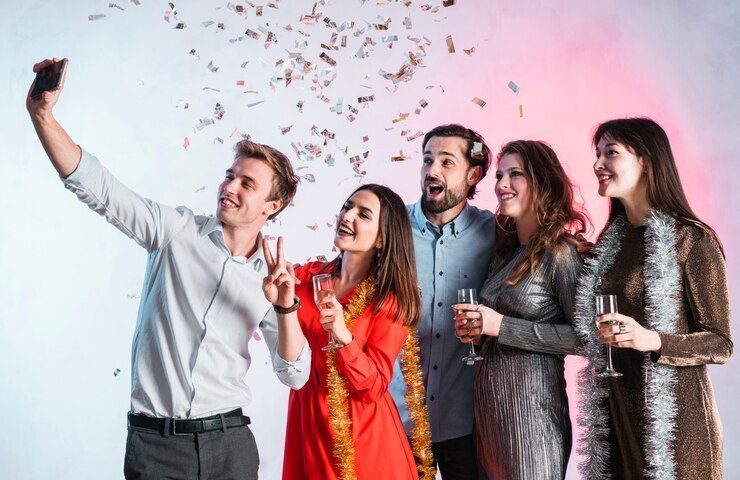 book-affordable-photo-booth-for-party-big-1