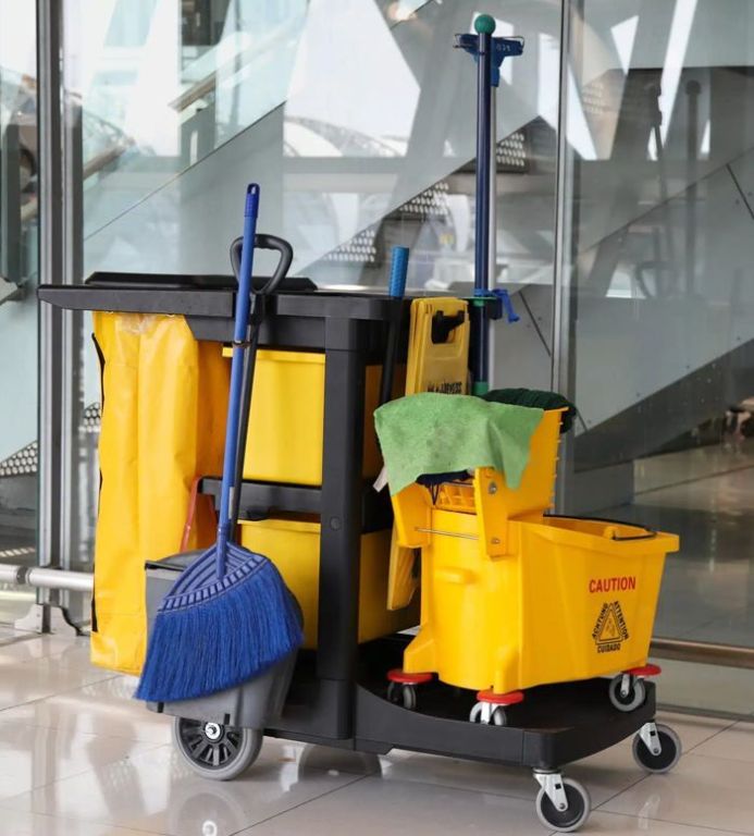local-commercial-cleaning-company-in-canberra-big-1