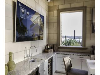 upgrade-your-lifestyle-with-home-automation-in-balwyn-small-0