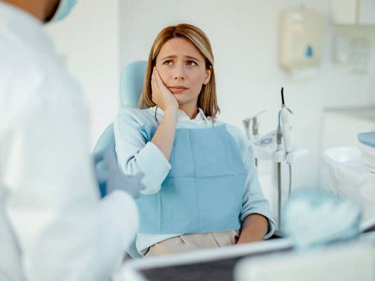 emergency-dentist-in-smithfield-for-unexpected-oral-health-crises
