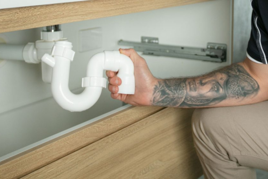 water-leak-repairs-adelaide-burst-pipe-plumbers-247-experts-big-0
