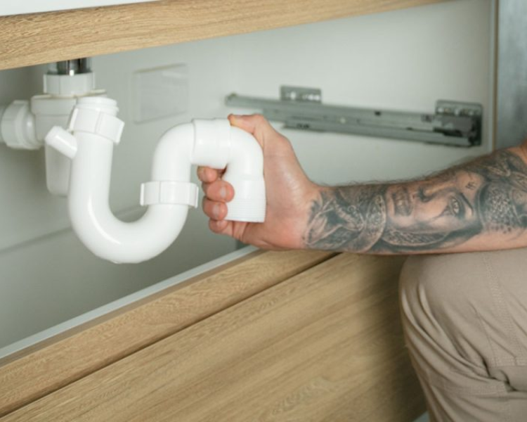 water-leak-repairs-adelaide-burst-pipe-plumbers-247-experts
