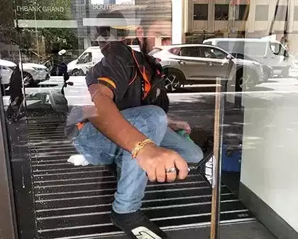 restore-your-view-with-expert-window-cleaning-in-melbourne