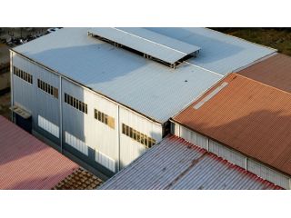 trusted-industrial-roofing-contractor-in-australia-small-0