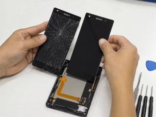 dependable-sony-phone-screen-replacement-in-sydney-small-0