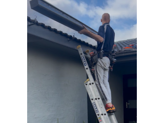 best-metal-roof-repairs-in-macgregor-small-0