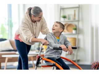 avoid-untrained-carers-get-compassionate-support-that-works-small-1