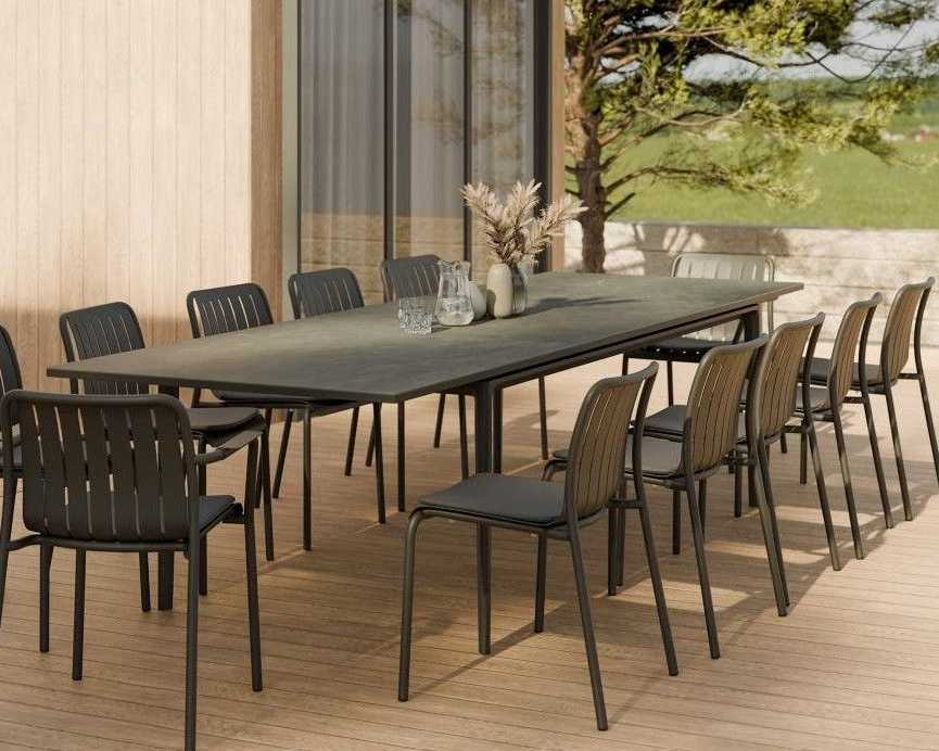 charcoal-ceramic-extendable-table-for-outdoor-entertaining