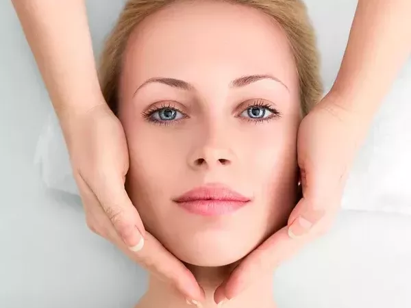 best-facial-clinic-near-gold-coast-for-healthy-glowing-skin