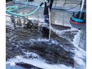 stop-living-with-dirty-rugs-get-expert-care-before-it-spreads-small-2