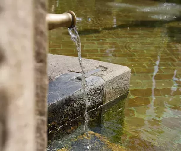247-burst-pipe-water-restoration-brisbane-big-2