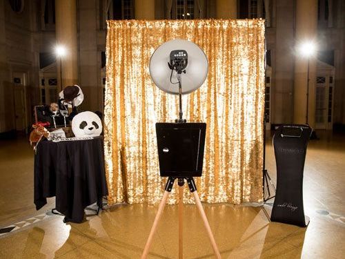 open-air-photo-booth-melbourne-for-fun-event-memories