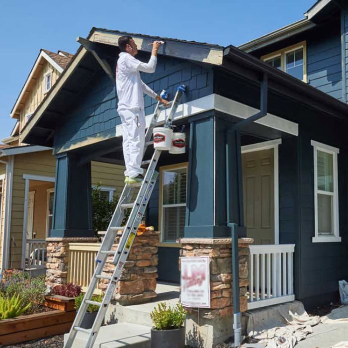 home-looking-worn-out-schedule-house-painting-today-big-1
