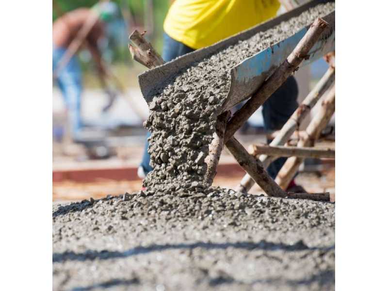hire-professional-concrete-contractors-small-1
