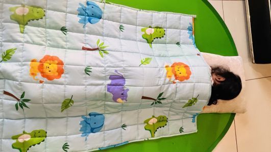 kids-weighted-blanket-comfortable-sleep-solution-for-better-rest-big-3