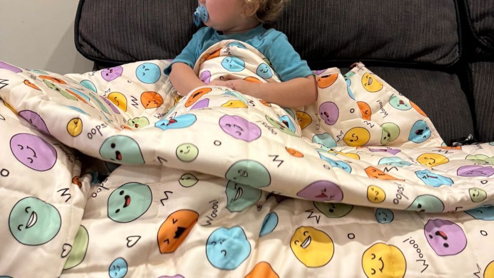 kids-weighted-blanket-comfortable-sleep-solution-for-better-rest-big-2