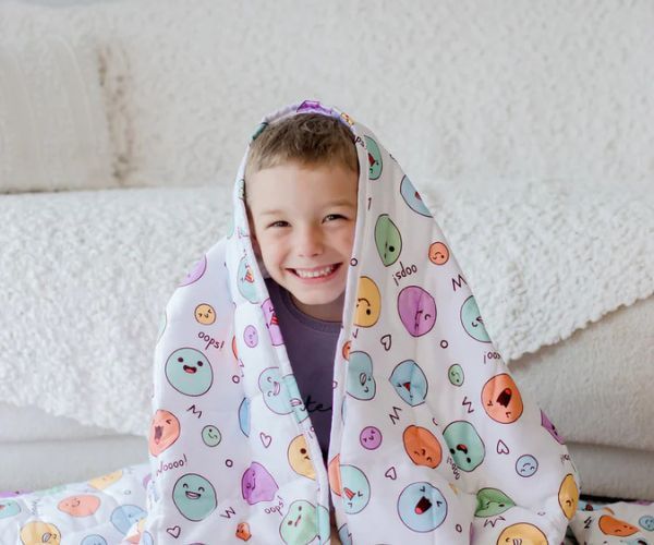 kids-weighted-blanket-comfortable-sleep-solution-for-better-rest-big-1