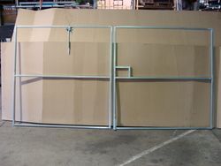 vertical-paling-gates-contractors-big-1