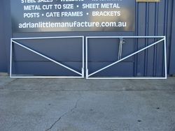vertical-paling-gates-contractors-big-2