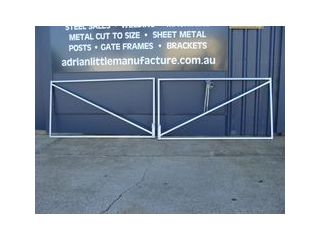 vertical-paling-gates-contractors-small-2