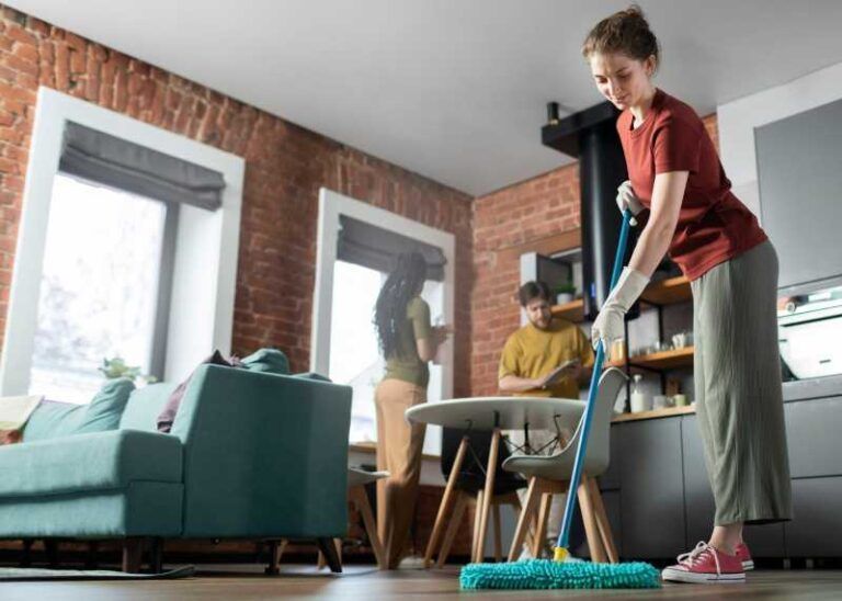 left-in-a-messy-house-get-urgent-domestic-support-big-0