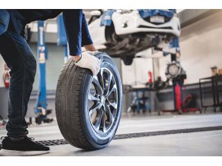tyre-replacement-near-me-fast-affordable-small-1