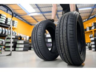 tyre-replacement-near-me-fast-affordable-small-0