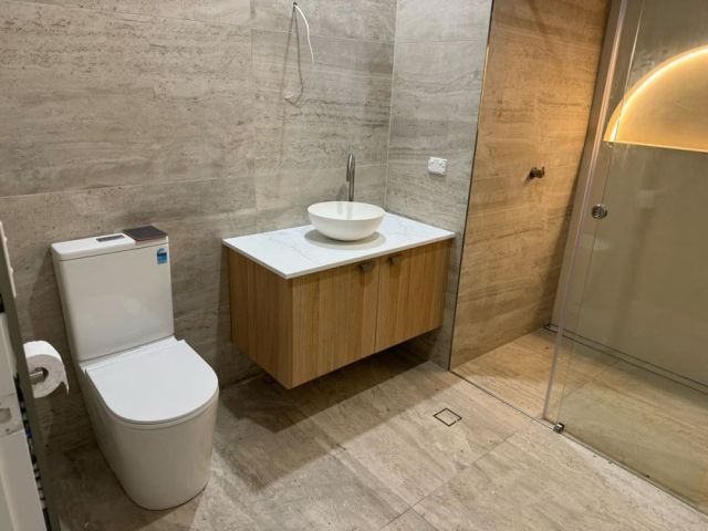 left-with-a-messy-house-hire-clean-plumbing-experts