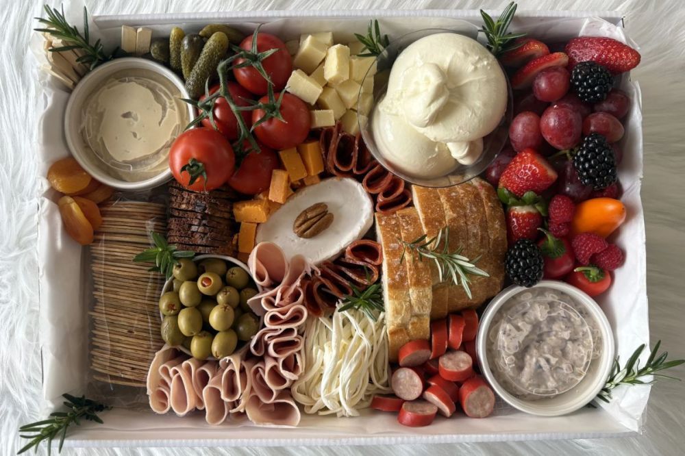 elegant-catering-for-events-parties-corporate-functions-big-0