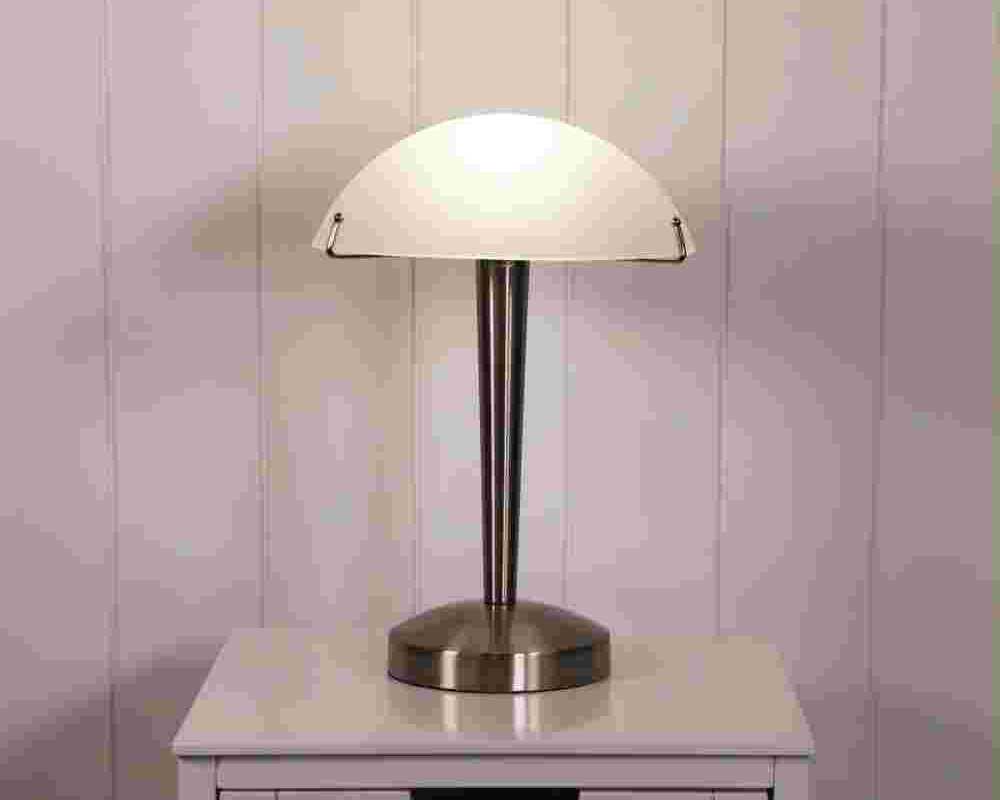 buy-touch-bedside-lamps-in-australia-lights4less