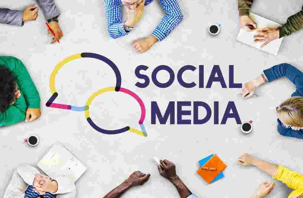 get-more-leads-with-social-media-advertising-services-salesgrow-big-0
