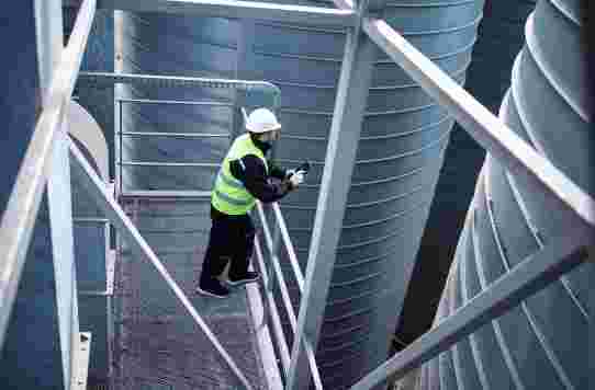 industrial-tank-inspection-for-reliable-asset-performance-big-0