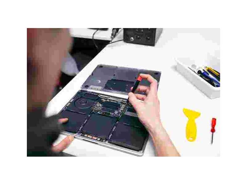 restore-performance-with-macbook-battery-repair-in-figtree-small-0