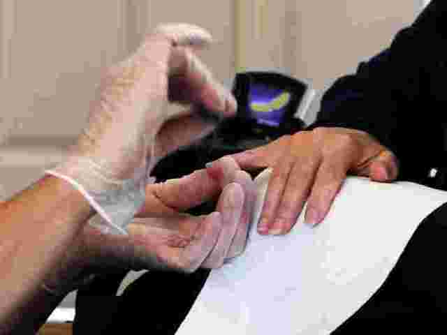 mobile-nail-technician-in-adelaide-melbourne