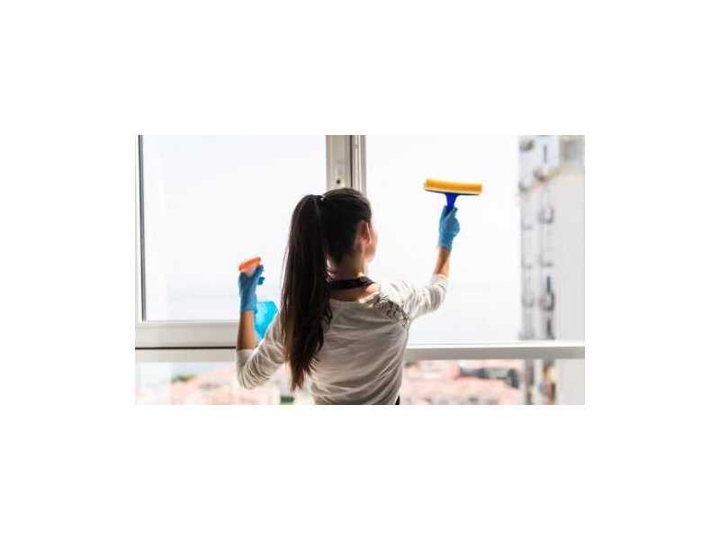 dirty-windows-can-quietly-damage-your-business-image-act-today-small-0